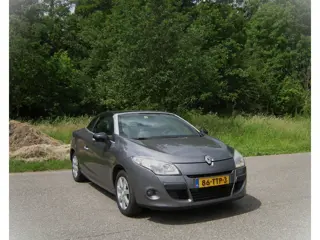 Renault Mégane Coupé-Cabriolet 1.4 TCE Privilège . 2 Drs . Airco . Elec dak . Leder intrieur . Stoel