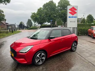 Suzuki Swift 1.2 Smart Hybrid Style // 10 jaar garantie // All-season banden // PDC // Full led // R