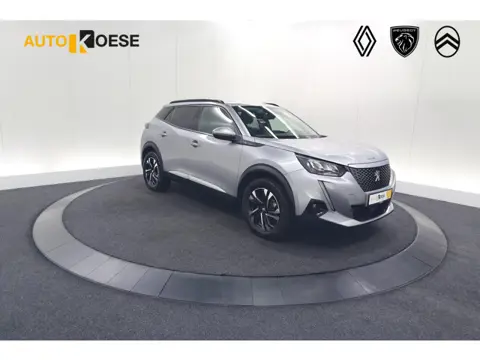 Peugeot e-2008 EV Allure 50 kWh | SOH=96.7 % | 3 Fase Laadfunctie | Camera | Navigatie | Parkeersens