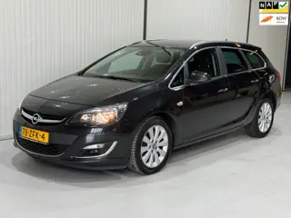 Opel Astra Sports Tourer 1.7 CDTi S/S Cosmo NAVI - TREKHAAK - NETTE STAAT!