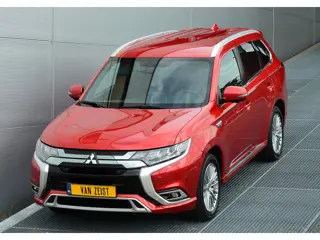 Mitsubishi Outlander PHEV 2.4 INSTYLE 4WD | PLUG IN HYBRID | V2H | SOH % | LEER | LDW | CRUISE | CLI