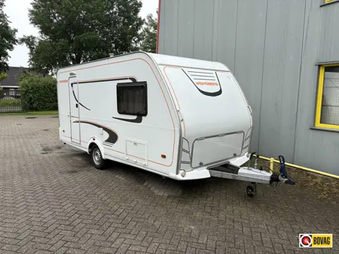 Weinsberg CaraOne 420 QD Luifel, fietsenrek