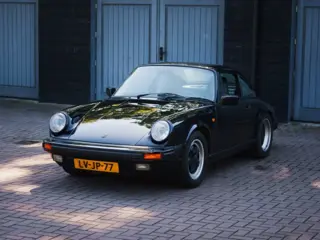 PORSCHE 911 3.2 Carrera CoupÃ© - Satin Black Metallic