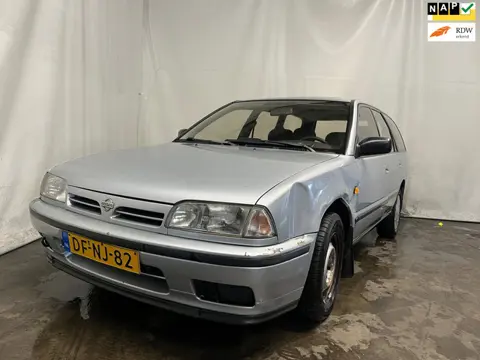 Nissan Primera 2.0 SLX AIRCO!!