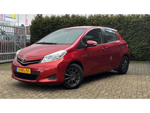 Toyota Yaris 1.0 VVT-i Now, Nap, Airco, Apk, Trekhaak, 5-Drs, Elek pkt