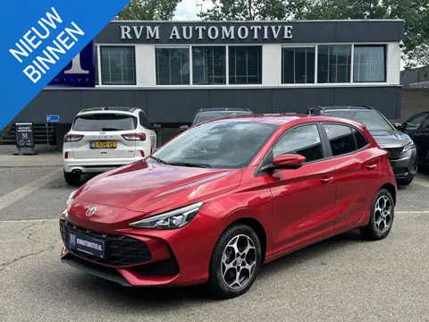 MG MG3 Hybrid+ 1.5 Hybrid+ Luxury 7 JAAR MG FABRIEKS GARANTIE TM 02-2032 | STOEL + STUURVERWARMING |