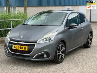 Peugeot 208 1.2 PureTech GT-line 110 PK Pano! Camera! Navi! Clima! 1 jaar APK!