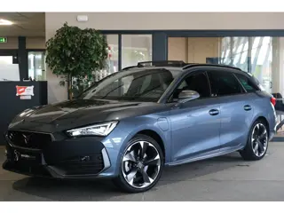 CUPRA Leon Sportstourer 1.4 e-Hybrid 204PK DSG Pano Led Navi Cam Virtual Stoelverwarming