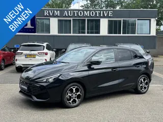 MG MG3 Hybrid+ 1.5 Hybrid+ Luxury 7 JAAR MG FABRIEKS GARANTIE TM 02-2032 | STOEL + STUURVERWARMING |