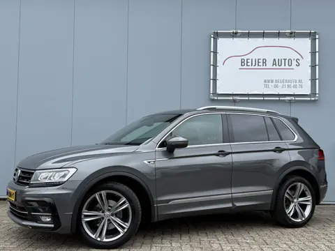 Volkswagen Tiguan 1.4 TSI Highline Business R Trekhaak/Apple Carplay.