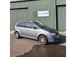 Volkswagen Touran 1.4 TSI Highline AUTOMAAT - GOED ONDERHOUDEN - NETTE STAAT