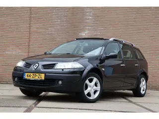 Renault Mégane Grand Tour 2.0-16V Tech Line