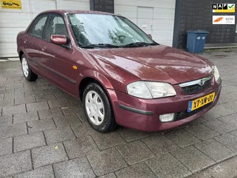 Mazda 323 1.5i GLX NAP AIRCO AUTOMAAT LAGE KM