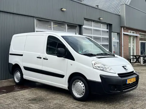 Peugeot Expert 2.0 HDI L1H1 Koppakking lek Trekhaak 2192kg trekgewicht Kastinrichting 3-Persoons Bpm