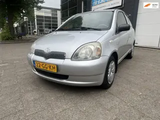Toyota Yaris 1.0-16V VVT-i Luna NAP APK LAGE KM