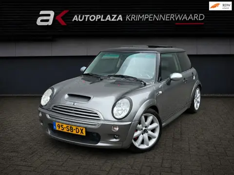 Mini 3-Deurs 1.6 Cooper S Schuifdak Airco Pdc Stoelverwarming Nieuwe Apk