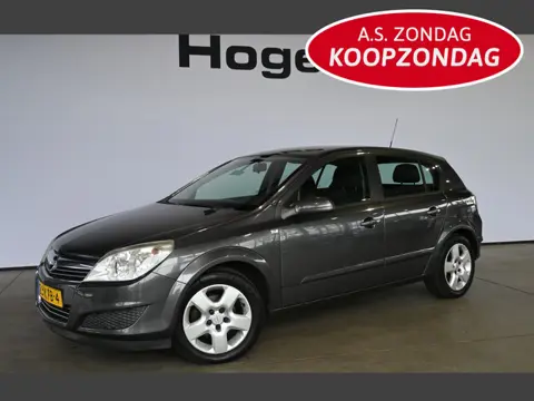 Opel Astra 1.6 Business Automaat Airco Navigatie Trekhaak Goed Onderhouden! Inruil Mogelijk!