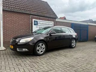 Opel Insignia SPORTS TOURER SW 1.4 T EcoF. Bns Ed APK/NAP