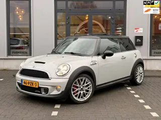 Mini Mini 1.6 John Cooper Works Chili|Pano|Leer|Navi|Xenon