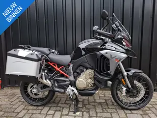 Ducati Multistrada V4 S Radar Spoked Wheels INCL Adventure Touring Pack!