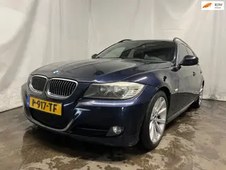 BMW 3-serie Touring 325i - Schade