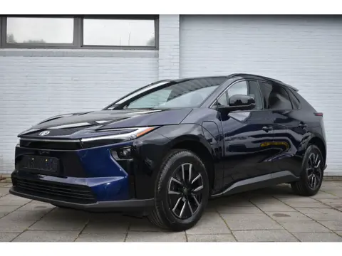 Toyota Bz4x Executive 73 kWh Automaat 224pk | JBL | Voorruitverwarming |  Stoelventilatie voor | Voo