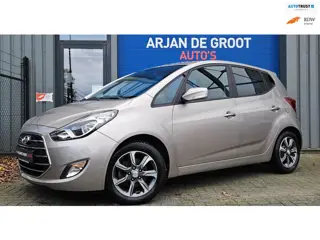 Hyundai Ix20 1.6i 125PK AUTOMAAT Clima Cruise Navi Camera Hoge instap