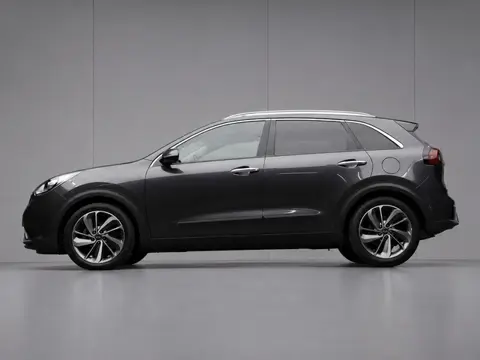 Kia Niro 1.6 GDi Hybrid Style Edition Sport (APPLE CARPLAY,NAVI,CAMERA,STOEL/STUUR VERWARMING,LED,GE