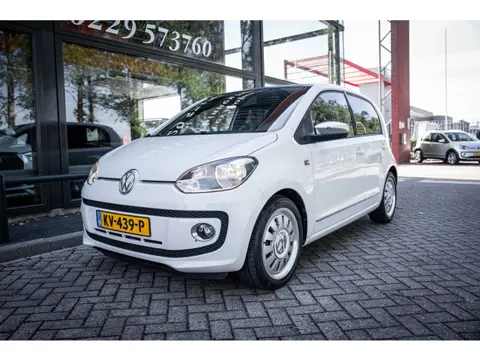 Volkswagen Up! 1.0 75pk high up! Automaat | Black & White | Airco |