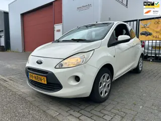 Ford Ka 1.2 Cool&Sound Airco/CNTR Deurvergrendeling/Sfeerverlichting interieur