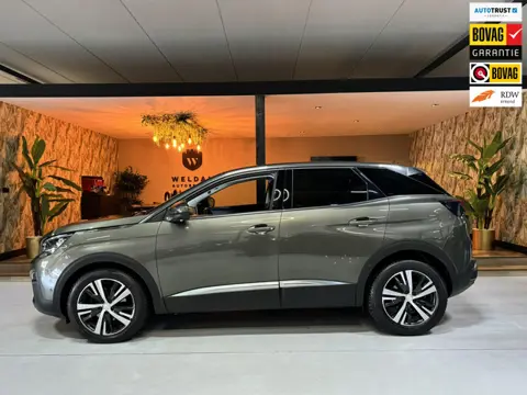 Peugeot 3008 1.2 PureTech Allure Garantie Carplay Camera Blindspot Cruise Navi Keyless Sfeer Clima L