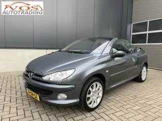 Peugeot 206 CC 2.0-16V Griffe (bj 2006)