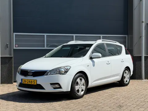 Kia Cee'd 1.4 CVVT X-tra bj.2010 Airco|Cc|Trekhaak.