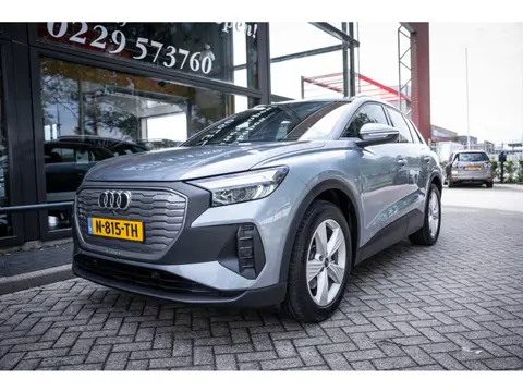 Audi Q4 e-tron 35 Edition 55 kWh | Trekhaak | Led | DAB | Stoelverwarming | Carplay | Elek. achterkl