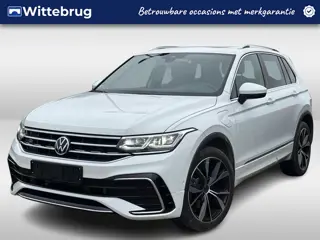 Volkswagen Tiguan 1.4 TSI 245pk eHybrid R-Line Business+ / Panoramadak / IQ LED / Voorstoelen verwar