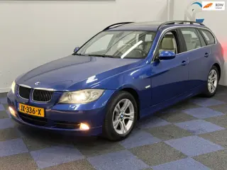 BMW 3-serie Touring 325i High Executive / ZEER NETTE AUTO / NAP / PANORAMADAK