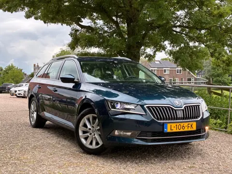 Skoda Superb Combi 1.5 TSI ACT Ambition Business | Automaat + Cruise + Clima nu € 14.975,-!!!