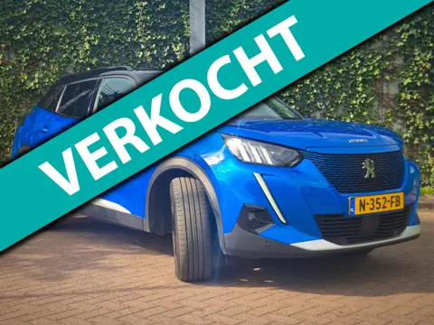 Peugeot E-2008 EV GT Pack 50 kWh 3 Fase | Pano | Stoelverw | Camera