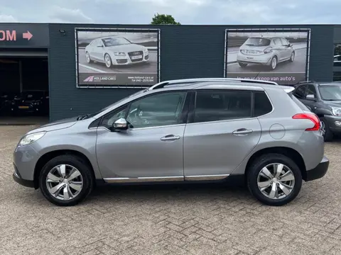 Peugeot 2008 1.2 VTi Allure Pack Premium Plus 103.749 Km n.a.p - Airco ecc - Cruise - Navi - Bluetoo