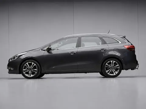 Kia Cee'd Sportswagon 1.6 GDI Super Pack Premium Sport (APPLE CARPLAY,NAVI,CAMERA,STOEL/STUUR VERWAR
