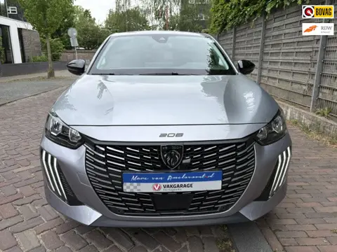 Peugeot 208 1.2 PureTech 100 Allure *camera v/a + clima + pdc + navi + Apple/AndroidCarPlay**