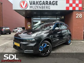 Lynk & Co 01 1.5 // INFINITY SOUND // SCHUIF-KANTELDAK // NAVI+CARPLAY // ELEK. ACHTERKLEP // ADAPTI