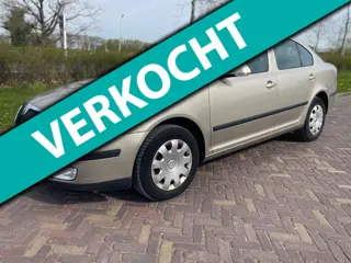 Skoda Octavia 1.6 Ambiente-Airco-Automaat
