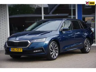 Skoda Octavia Combi 1.4 TSI iV PHEV SOH 90% Achteruitrijcamera App-connect Stoel-/stuurverwarming