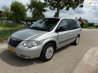 Chrysler Voyager 3.3i V6 SE Luxe 7-Persoons Nieuwe Apk
