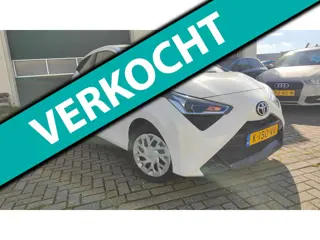 Toyota Aygo 1.0 VVT-i x-play Car Play camera