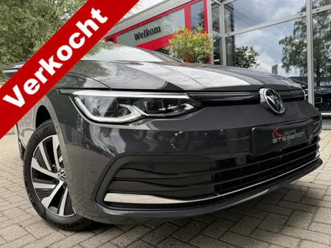 Volkswagen Golf 1.4 eHybrid Aut. *!* NAVI/ CARPLAY/ RADAR/ MASSAGE/ 29 DKM *!*