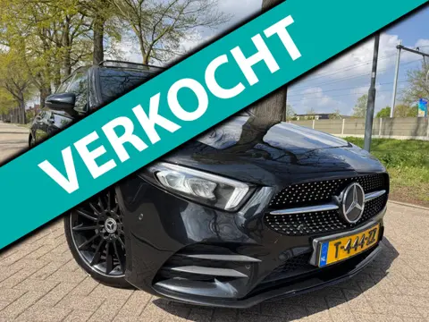 Mercedes-Benz A-klasse 250 Premium Plus 2019 AMG Pano!