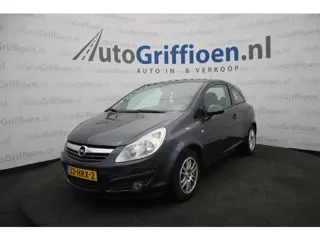 Opel Corsa 1.2-16V Enjoy nette 3-deurs met airco (bj 2009)