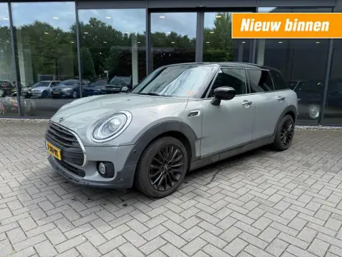MINI CLUBMAN 1.5 Cooper,LED,Keyless,Clima,Cruise,Carplay,Digi Displ.,PDC